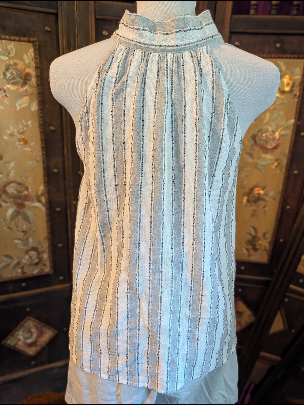 Doe & Rae White And Gray Striped Cotton Halter Top - Picture 4 of 9